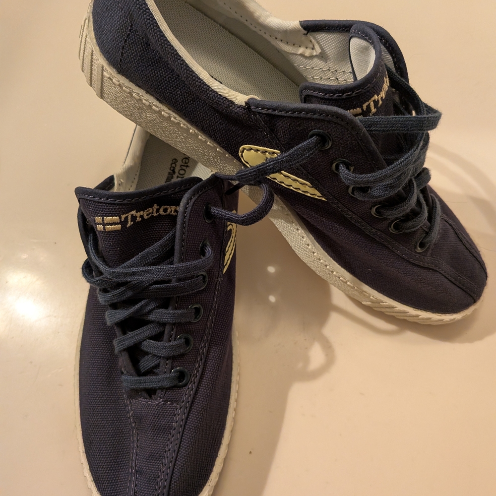 Tretorn Women's Dark Blue Sneakers | US 6